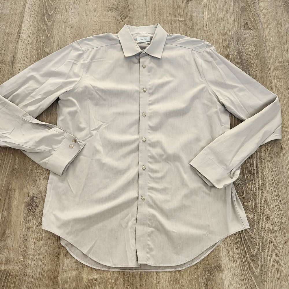 Calvin Klein Mens Slim Fit Performance Non Iron Gray Dress Shirt Size 17‎ 36/37